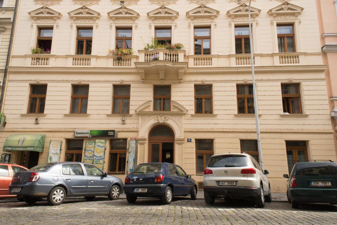 Apartmán Florenc With 3-bathrooms & Bedrooms